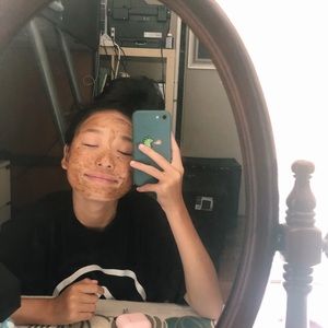 Meet your Posher, Yuna